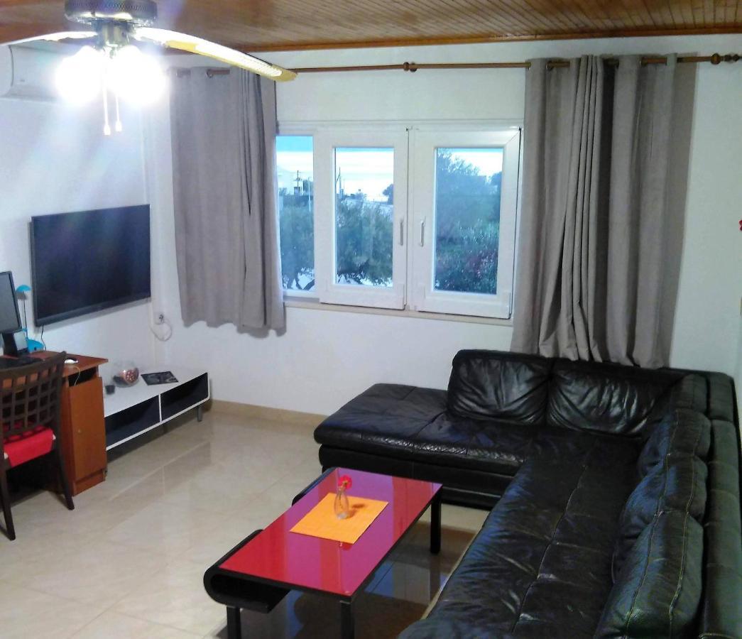 Manora Sucuraj 2 Bedroom Apartment Exteriör bild