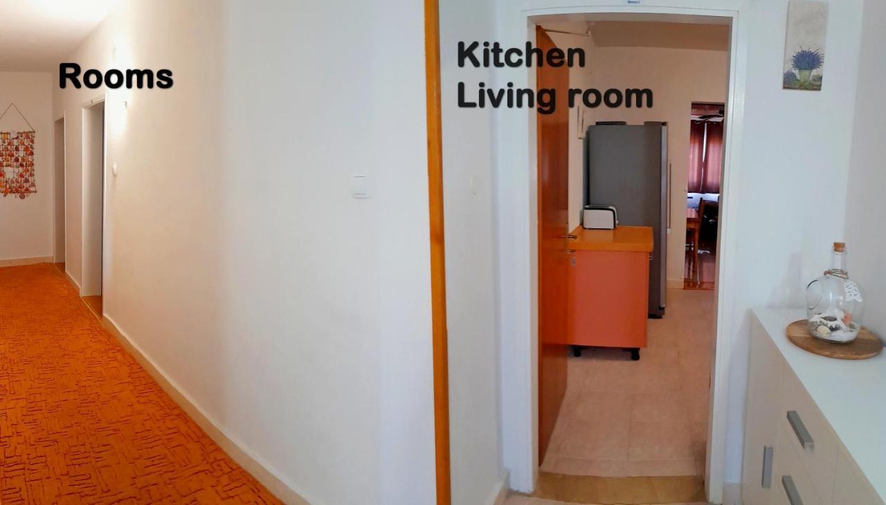 Manora Sucuraj 2 Bedroom Apartment Exteriör bild